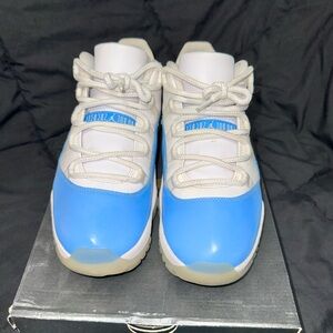 Air Jordan 11 Retro Low White/University Blue